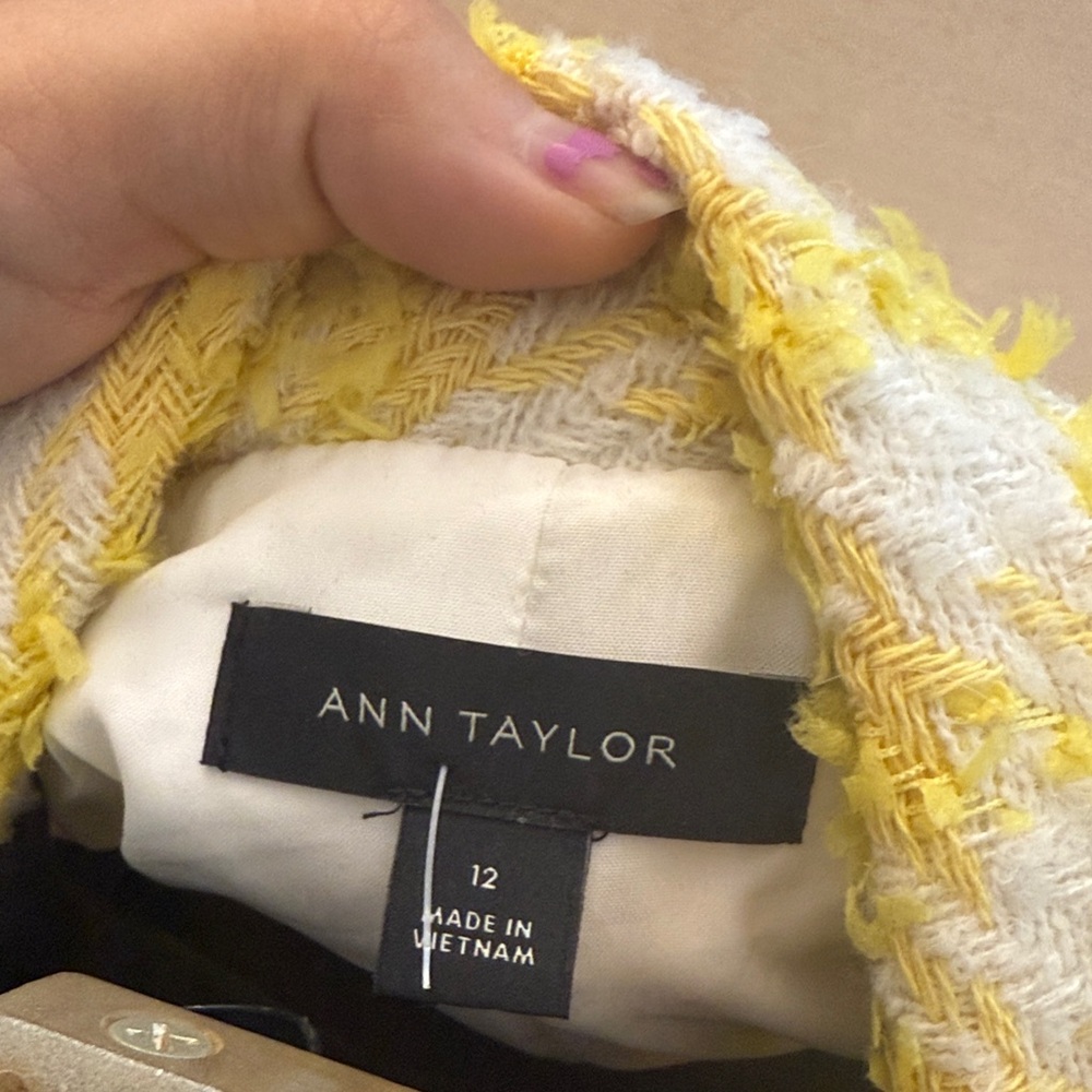 Ann Taylor Sunny Yellow Checkered Blazer Tweed Frayed - Picture 2 of 6